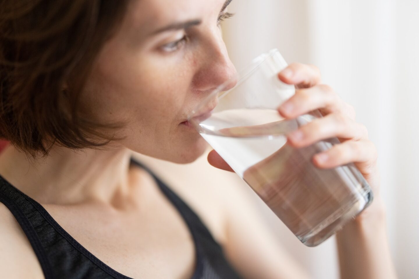 Does Drinking More Water Really Help You Lose Weight Life With Krich